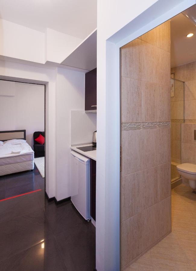 Central Beach Guest Rooms Burgas Exterior photo