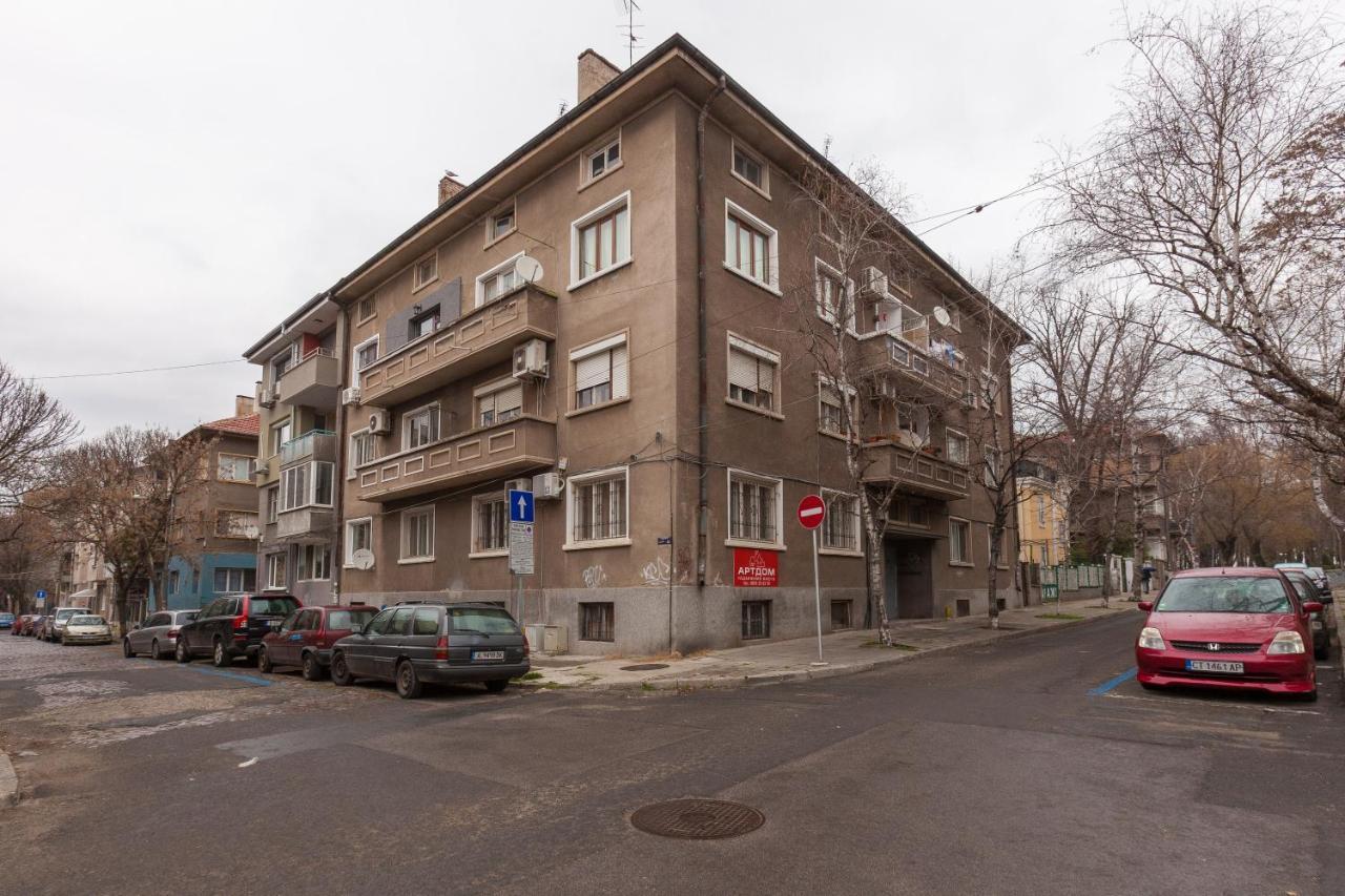 Central Beach Guest Rooms Burgas Exterior photo